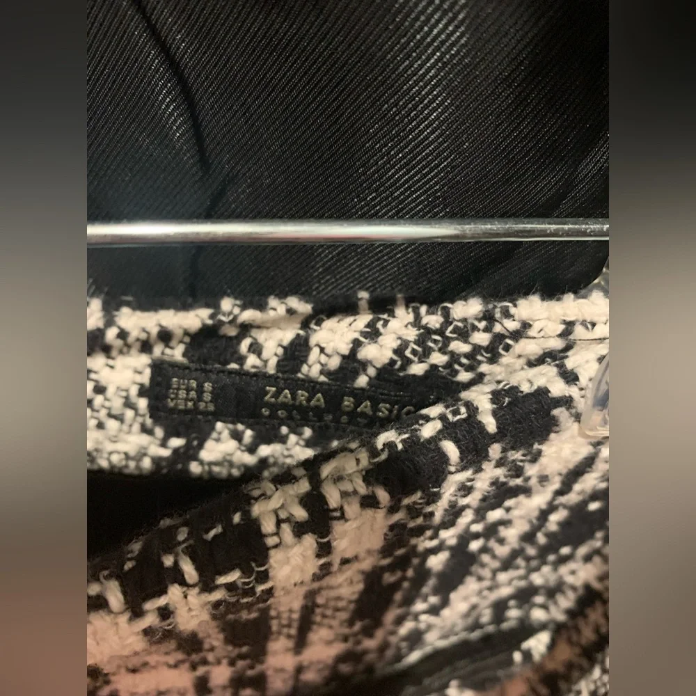 Bundle of Zara Black and White Tweed Jacket & Skirt - Picture 8 of 8